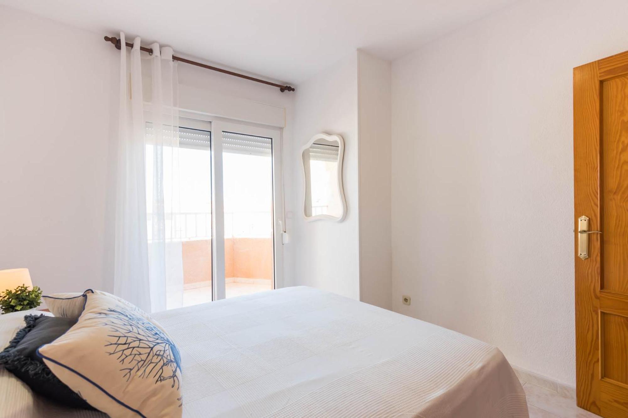 Urbanizacion Copacabana - Km2 - Vistas A Mediterraneo Doble Y Sofa-cama Apartment *